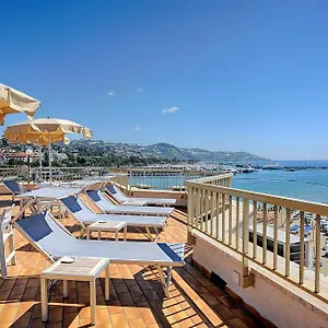 *** Aparthotel Dei Due Porti Itálie