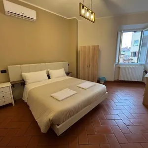 *** Bed & Breakfast Window To The Tower Itálie